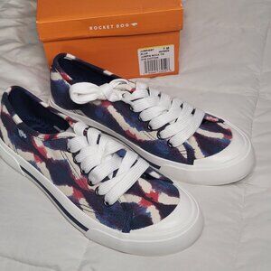 NIB New Women's ROCKET DOG shoes size 7